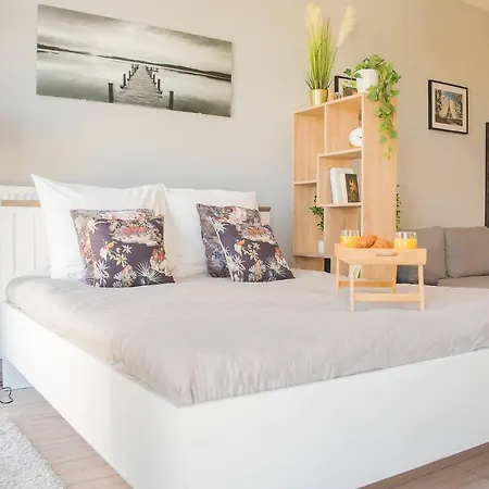 Easy Rent - Business Center 126, 24h Check-in * Lublin