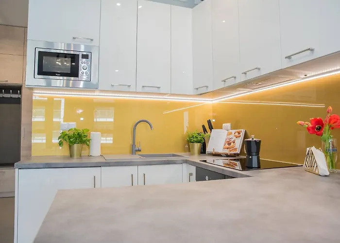 Easy Rent - Business Center 126, 24h Check-in